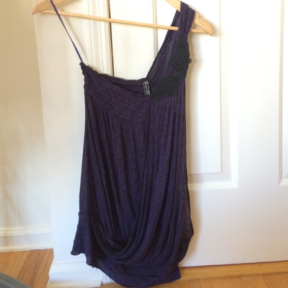 Free People blue and black one shoulder top