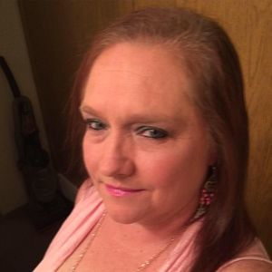 Meet your Posher, Julianne gines