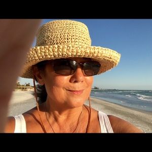 Meet your Posher, Maria