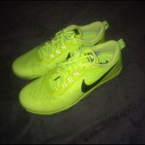 NWOT NIKE ZOOM HYPERCROSS TRAINING SHOES