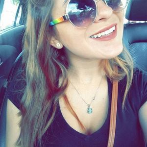 Meet your Posher, Jade