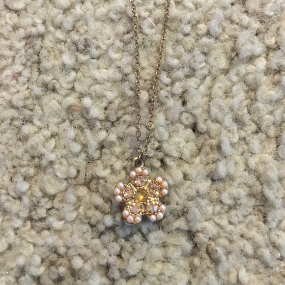 Gold flower necklace
