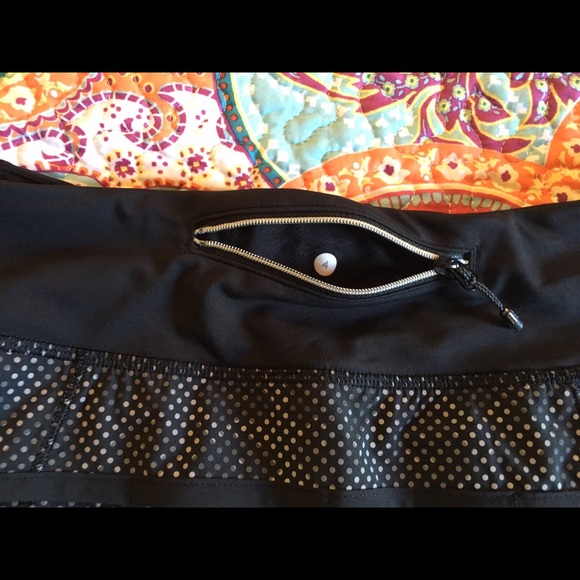 Lululemon Kill the Lights Reflective Serpent 4 EUC - Picture 3 of 4