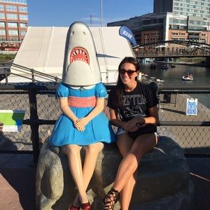 Meet your Posher, Melissa