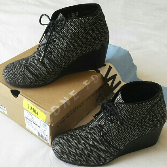 toms herringbone wedge bootie