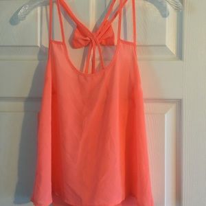 Bow back tank top
