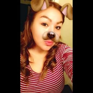 Meet your Posher, Alejandra