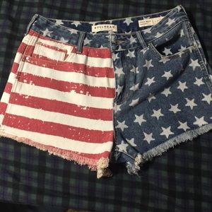 Flag shorts from pacsun