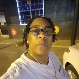 Meet your Posher, Shelly