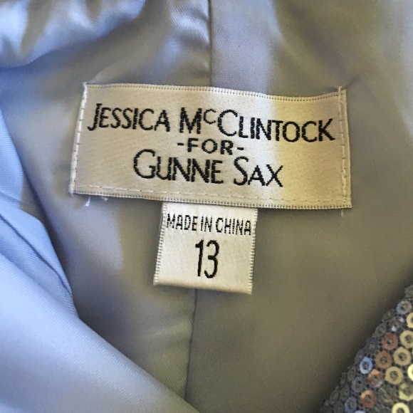 Purple short sequin semiformal dress✨built in cups - Picture 3 of 4