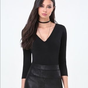 Bebe crepe knot bodysuit