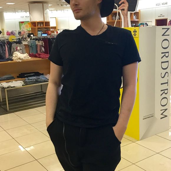 Meet your Posher, Kyle