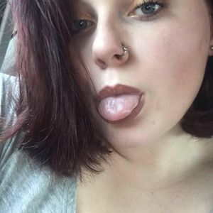 Meet your Posher, Savannah