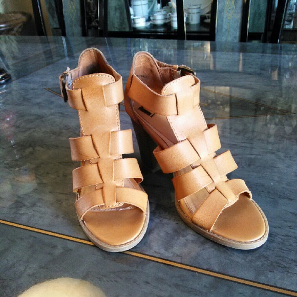 Report brand gladiator sandals heels - Picture 3 of 4