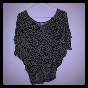 Leopard black and gray blouse