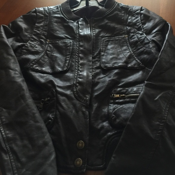 Jacket - Picture 4 of 4