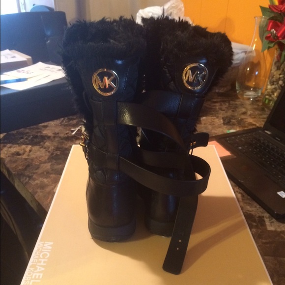Michael kors boots