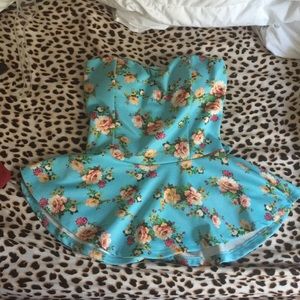 Floral tube top with belt loops