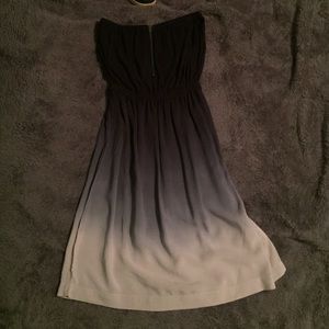cute strapless dress!