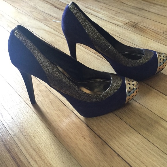 navy and gold heels