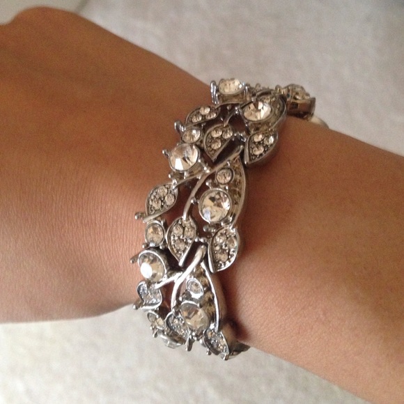 Vintage style bracelet
