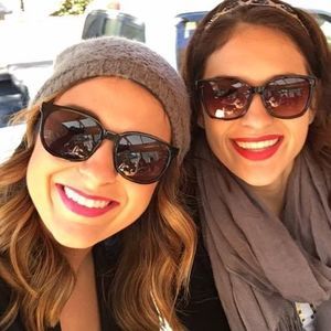 Meet your Posher, Dayna