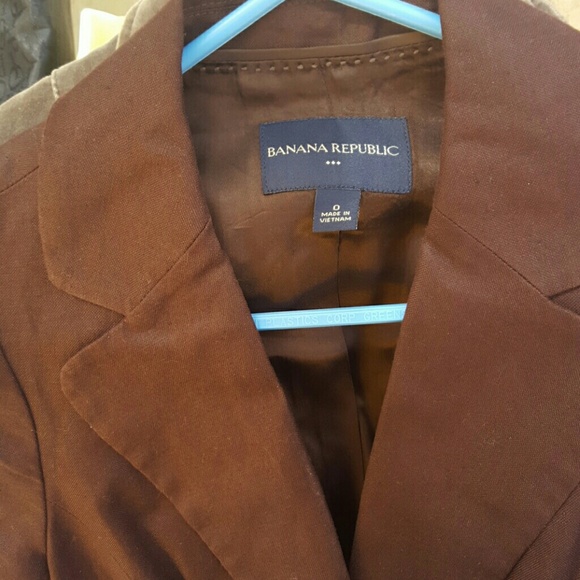 Banana Republic short sleeve blazer - Picture 3 of 4