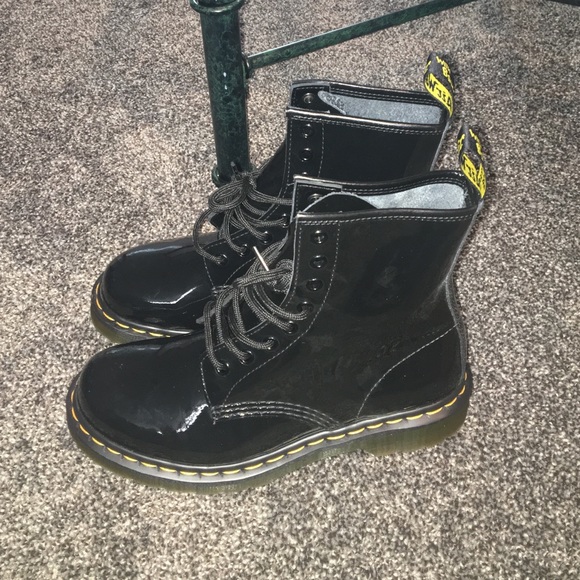 Dr. Martens size 7 Womens brand new