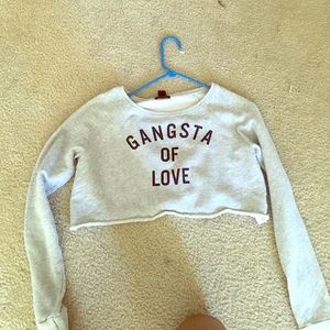 Flirty urban cropped sweatshirt