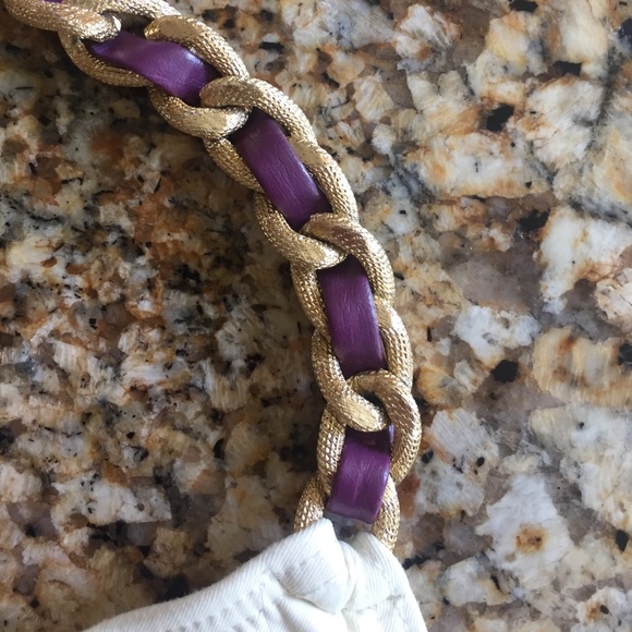 L space gold chain purple bikini white top medium - Picture 2 of 4