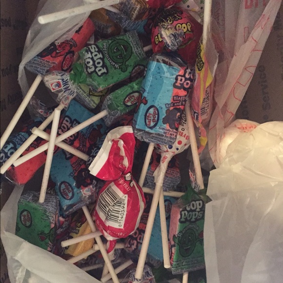 The scam--stole a 3,000 diamond ring - Picture 3 of 3