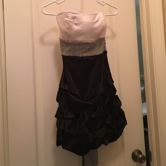 Black and white dress