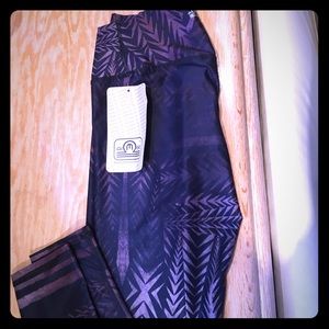 Yoga pants size Medium