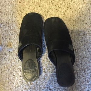 Chanel clogs black