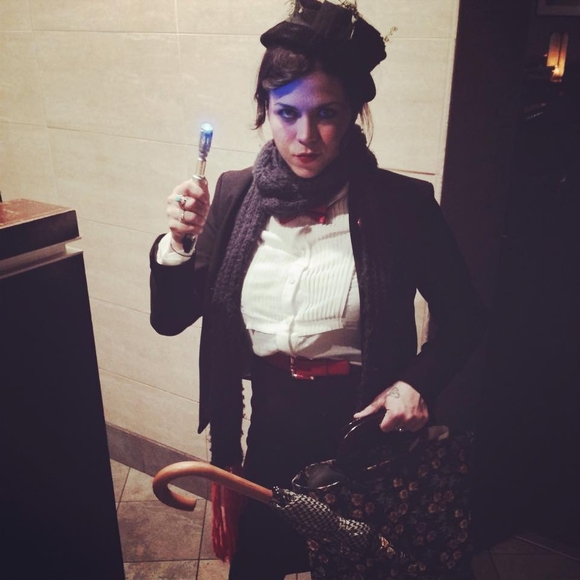 Meet your Posher, Erin - Picture 1 of 1