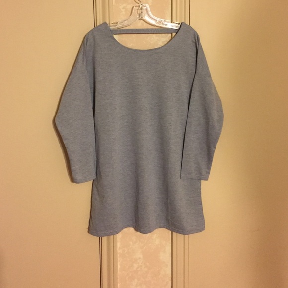 Short gray dress or tunic size M