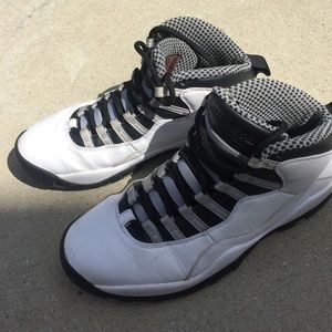 Jordan Retro 10