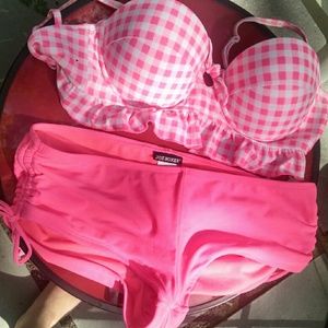 2 pc. Pink & White Bikini top & bottom