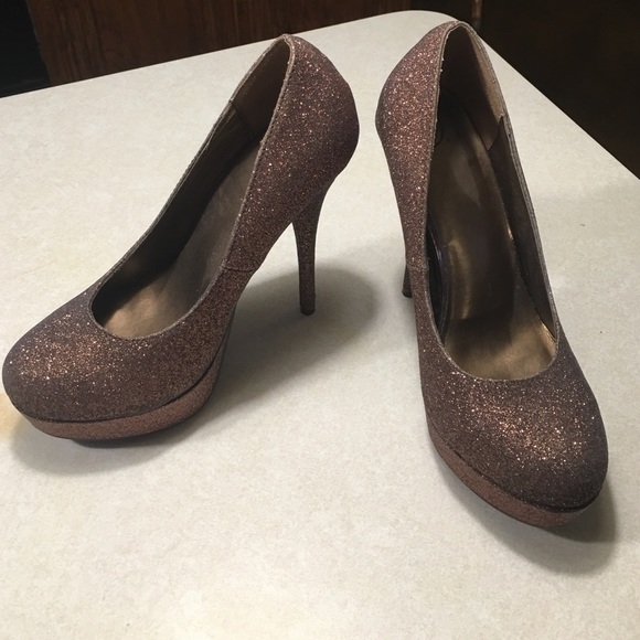 Brown glittery heels