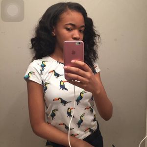 Meet your Posher, Lauren