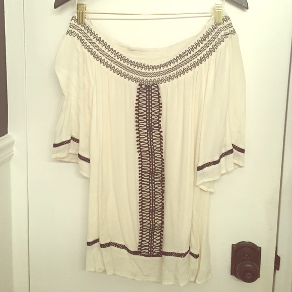 Blu Pepper - Off the Shoulder Top (L)