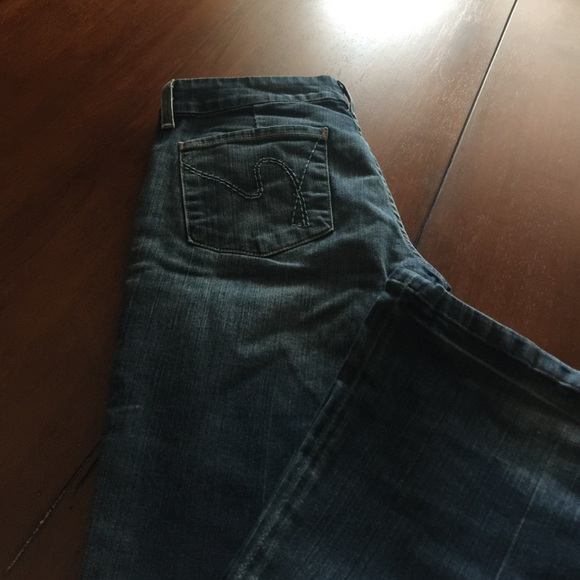 Jeans - Picture 2 of 4