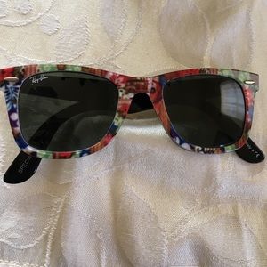 Ray-Ban Wayfarer Special Edition #11 Sunglasses Ray-Ban Wayfarer Special Edition #11 Sunglasses