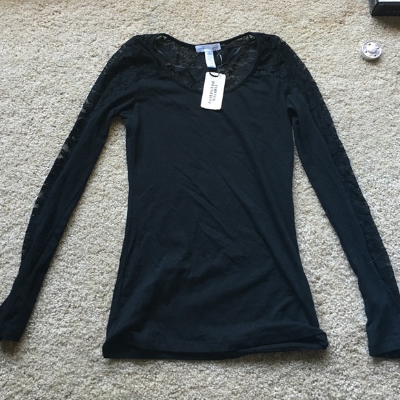 NWT lace f21 long sleeve
