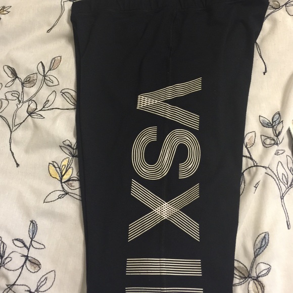 Victoria's Secret leggings