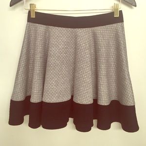 Tres Bien - Quilted Skater Skirt (L) Fits like a S