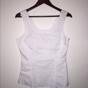 Fitted structured blouse