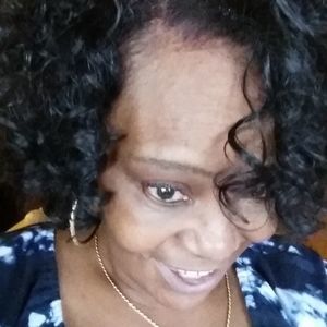 Meet your Posher, Carole