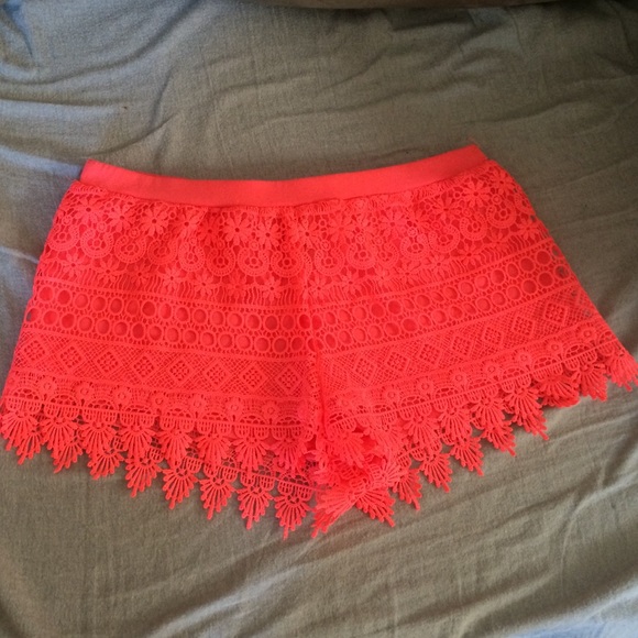 Neon h&m lace shorts