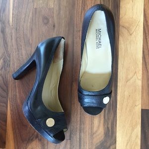 MICHAEL Michael Kors Peep Toe Pumps